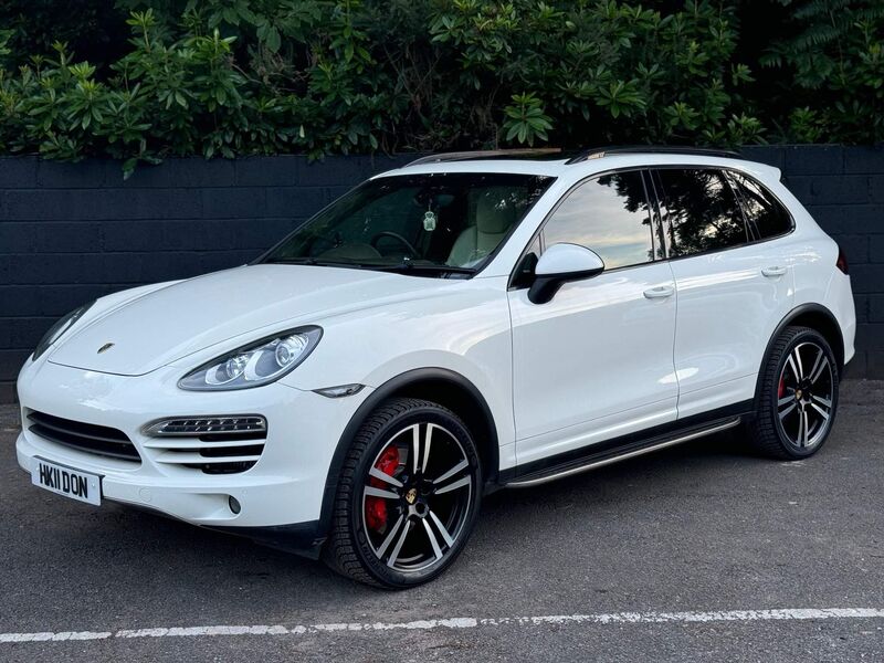 PORSCHE CAYENNE