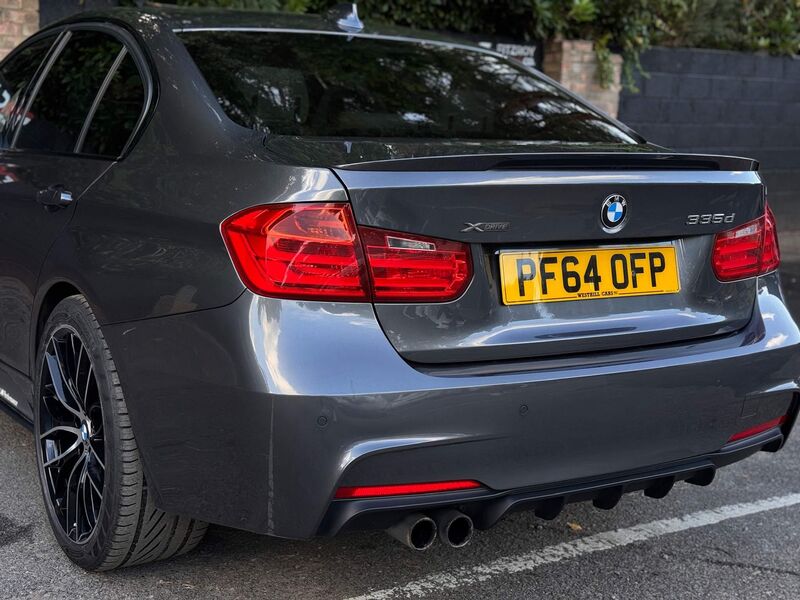 BMW 3 SERIES