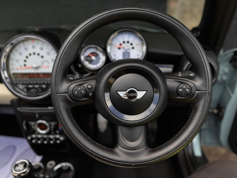 MINI CONVERTIBLE