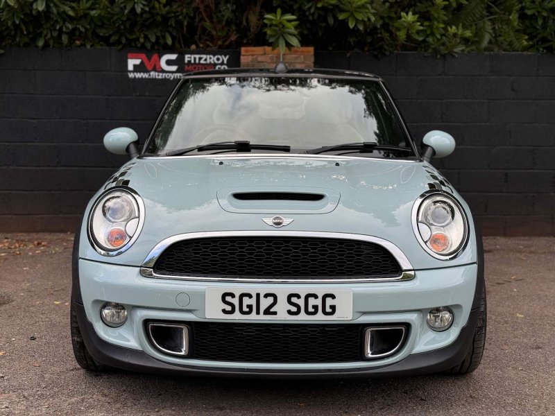 MINI CONVERTIBLE