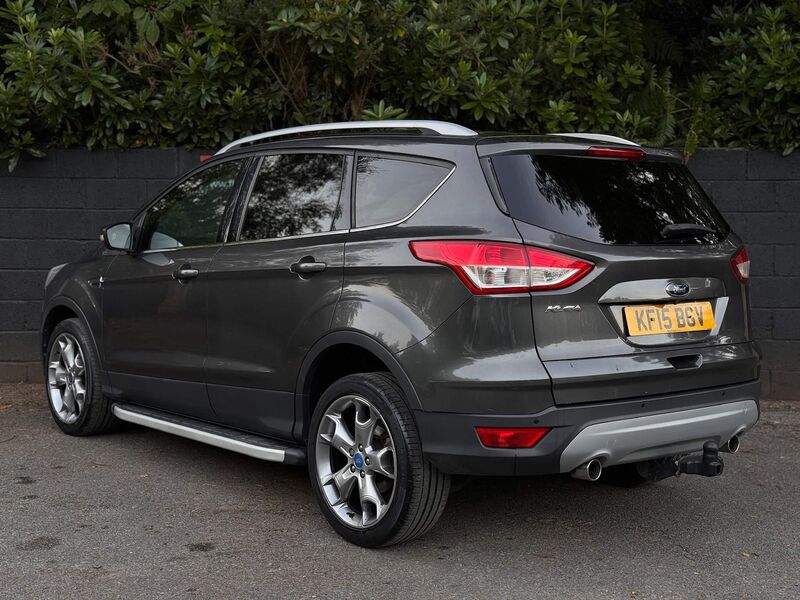 FORD KUGA
