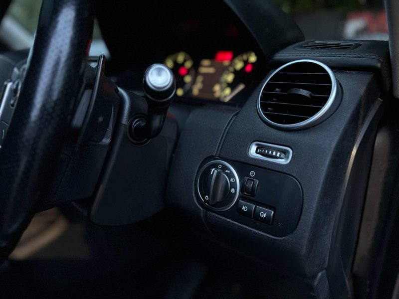 LAND ROVER DISCOVERY 4