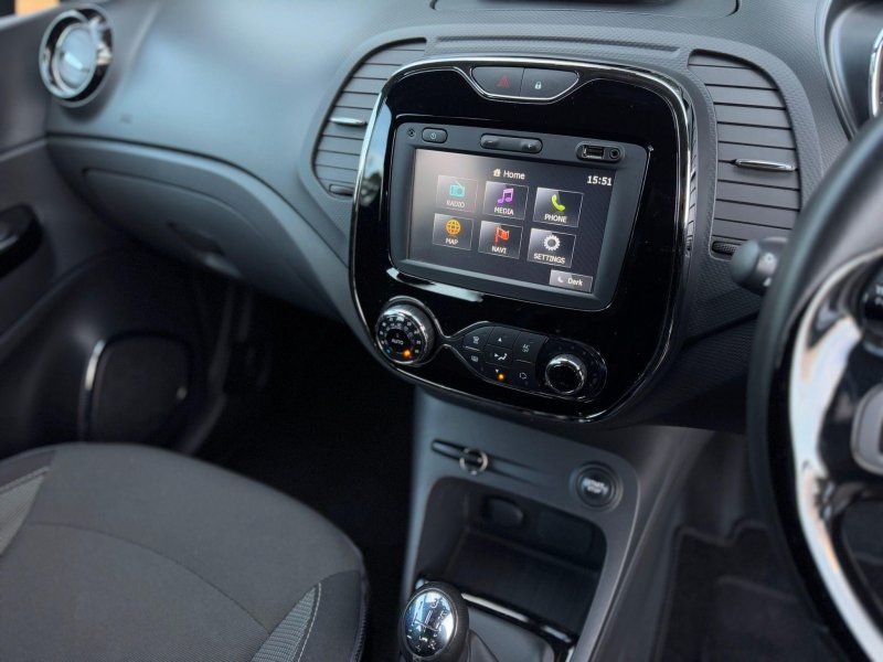 RENAULT CAPTUR