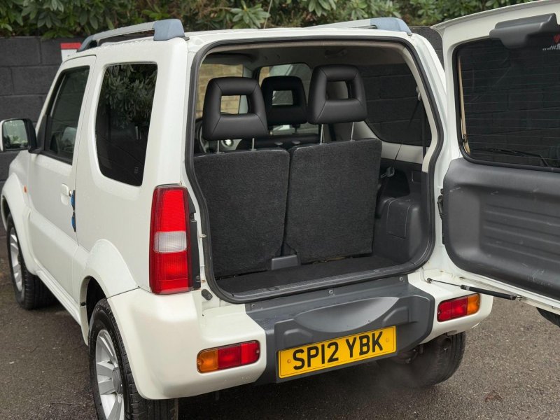 SUZUKI JIMNY