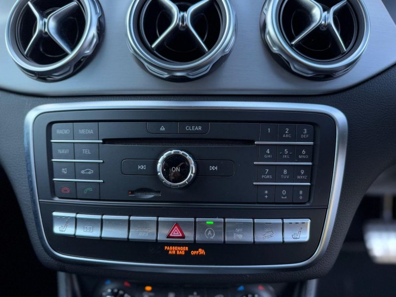 MERCEDES-BENZ GLA CLASS