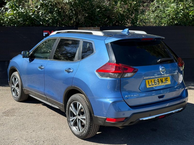 NISSAN X-TRAIL