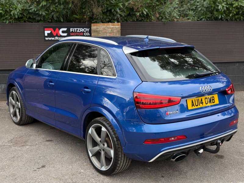 AUDI RS Q3