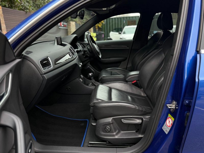 AUDI RS Q3