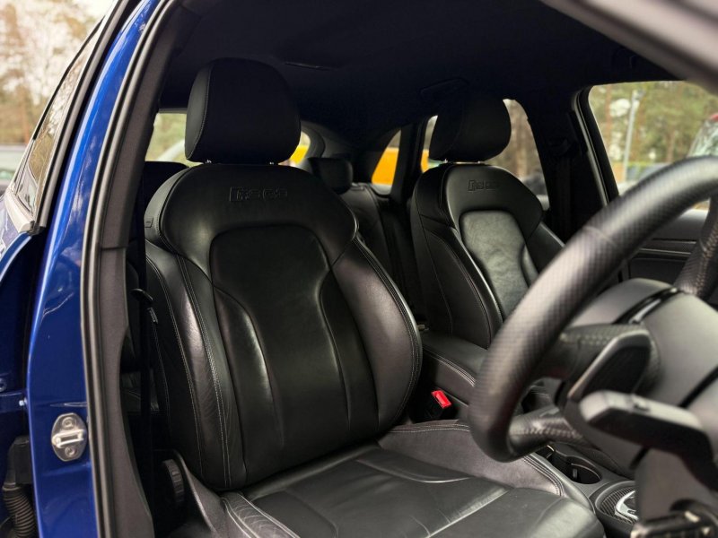 AUDI RS Q3