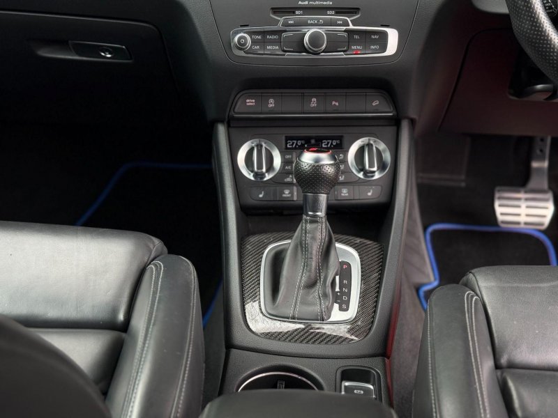 AUDI RS Q3